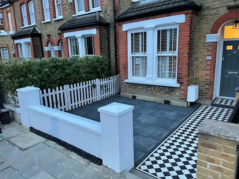 decorative front garden wall in Reigate
